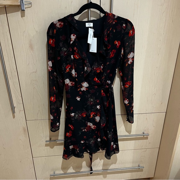 Aritzia wilfred Louise Wrap Dress - Picture 2 of 4